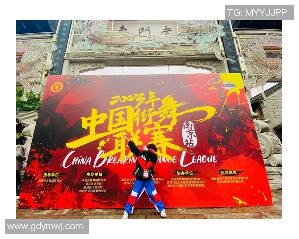 街舞热点:解读上海街舞队的运营_1